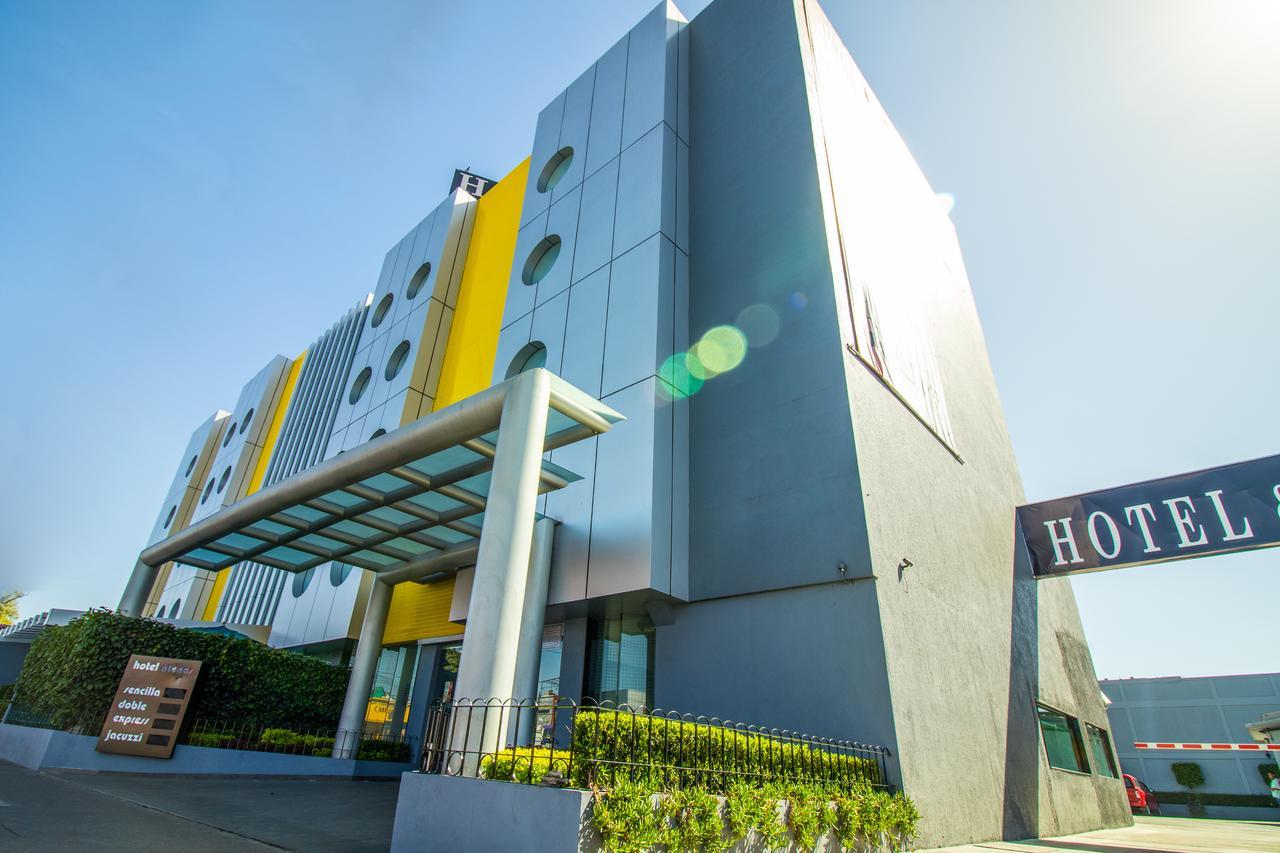 Hotel Atenas Plaza Mexico City Exterior photo